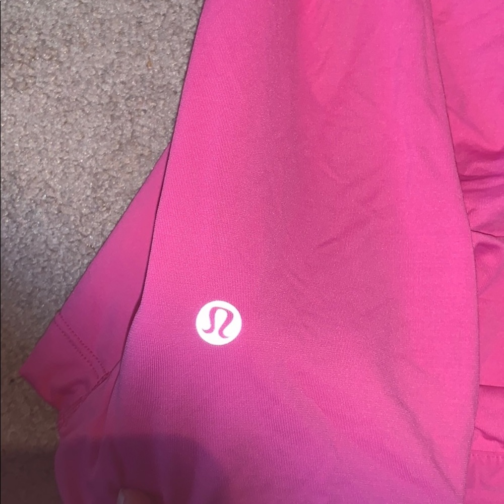LULU LEMON WORKOUT TOP - Picture 3 of 5